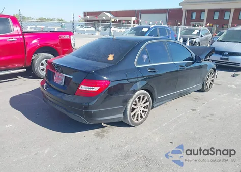 2014 Mercedes-Benz C 250 Sport from USA, damaged, VIN WDDGF4HB9EG210952